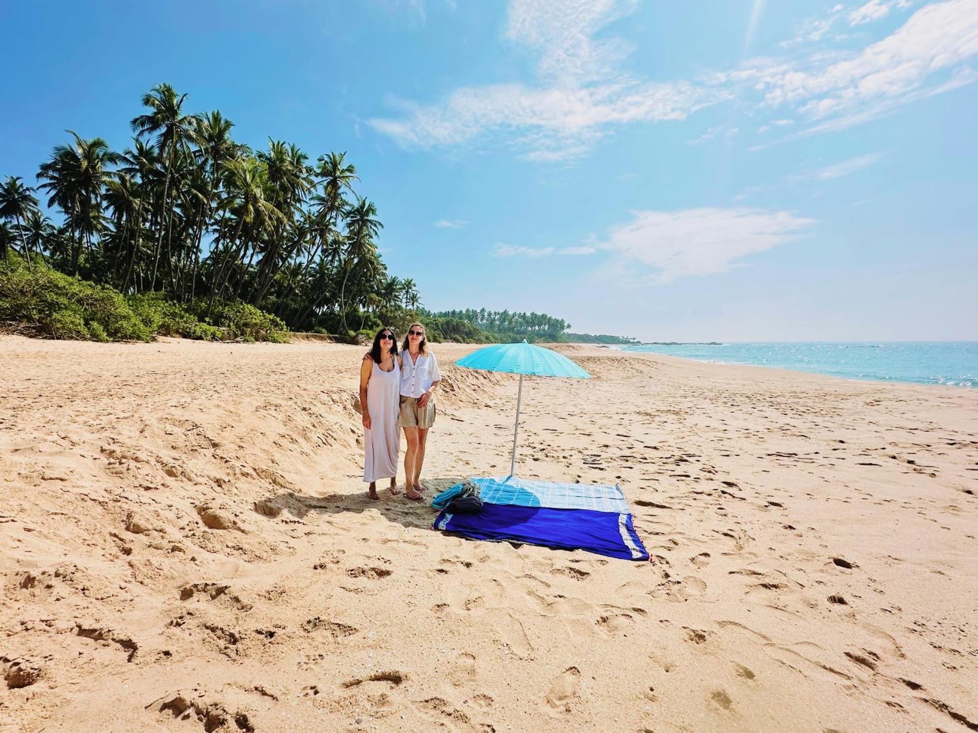 Shine Wave Turtle Beach Tangalle Kültér fotó